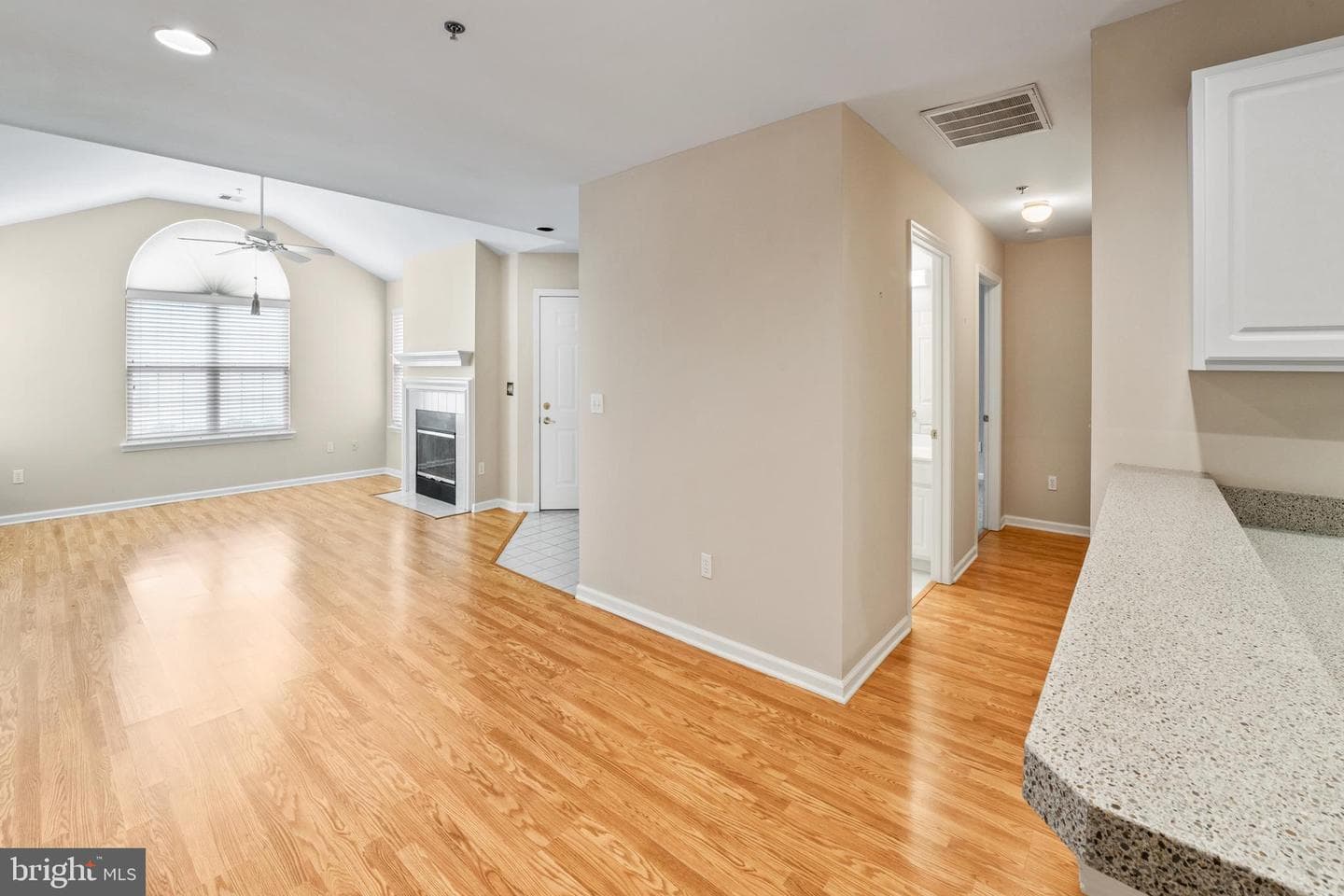 161 Village Way #8c photo 7