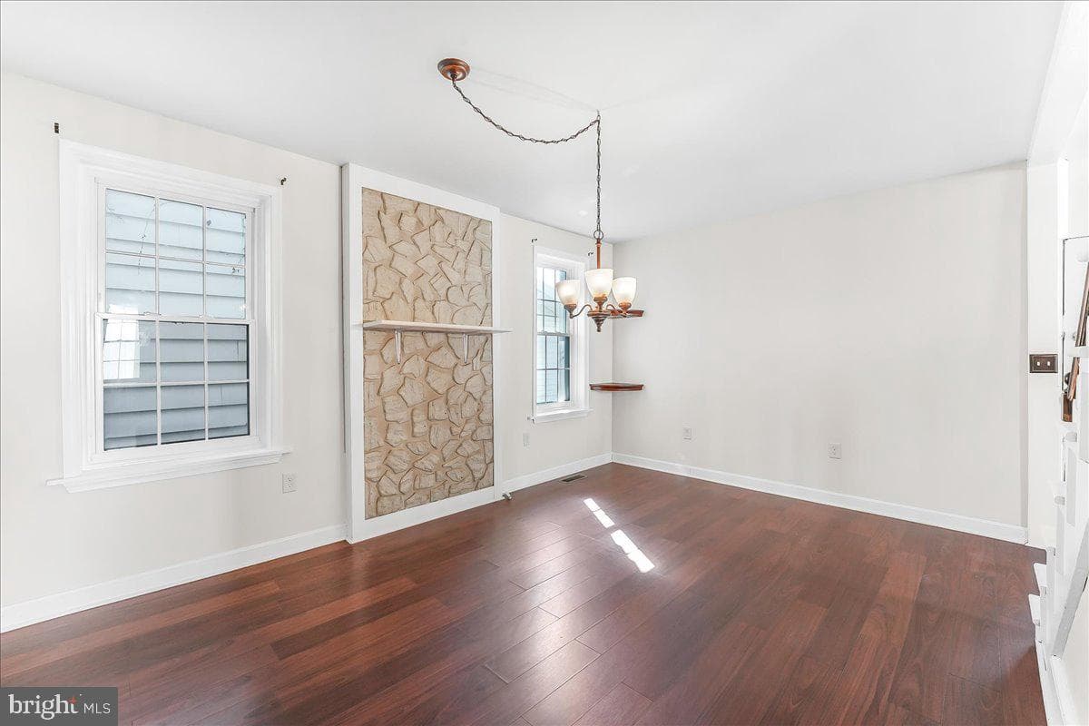 643 Market Street photo 10