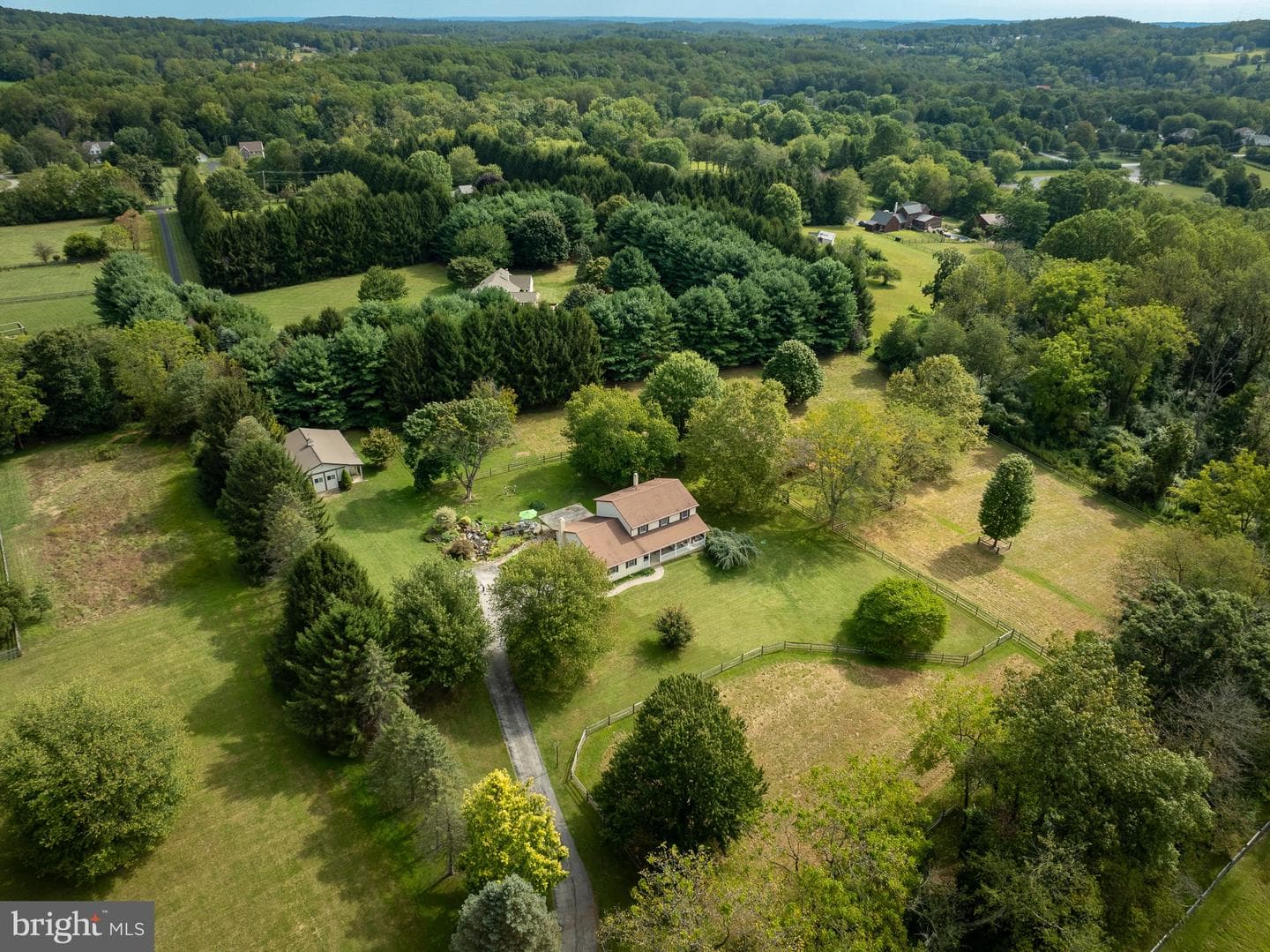 1324 Fairview Road photo 1