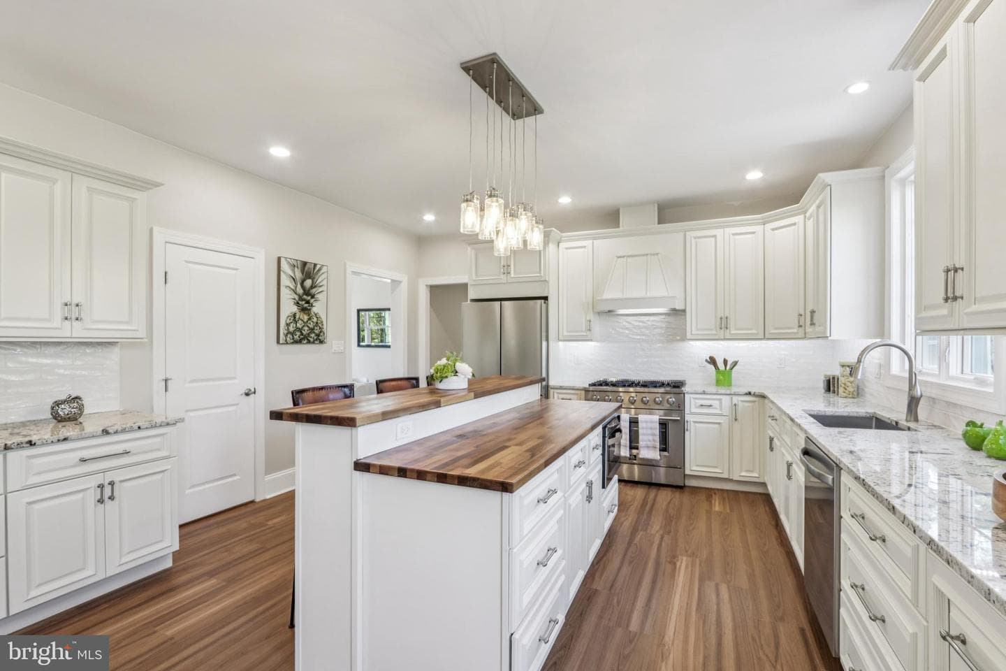 1035 Snyder Avenue photo 26