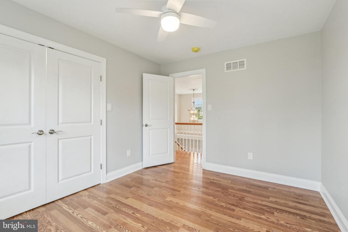 1035 Snyder Avenue photo 46