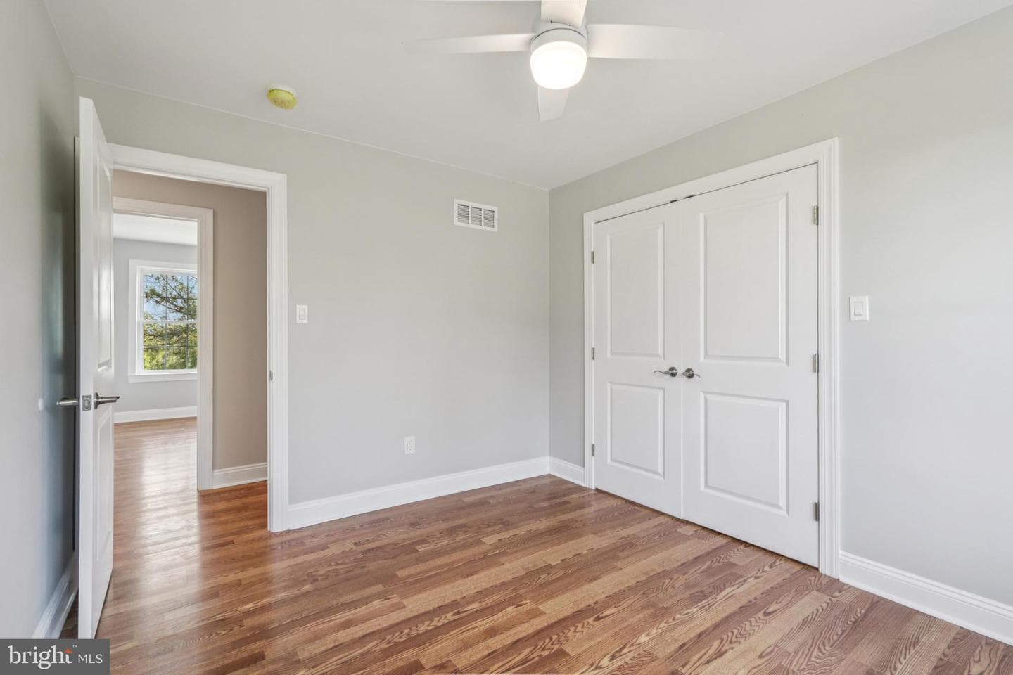1035 Snyder Avenue photo 50