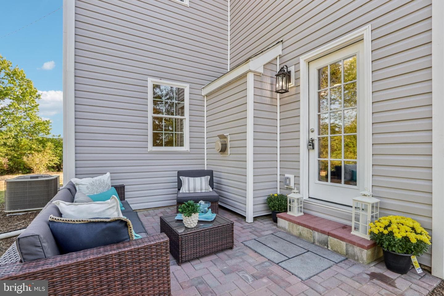 1035 Snyder Avenue photo 67