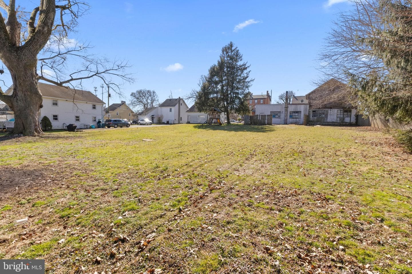 203 Cochran Street photo 10