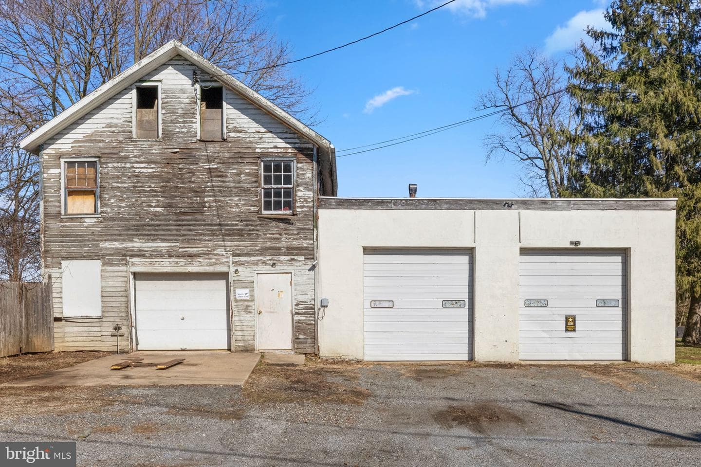 203 Cochran Street photo 4