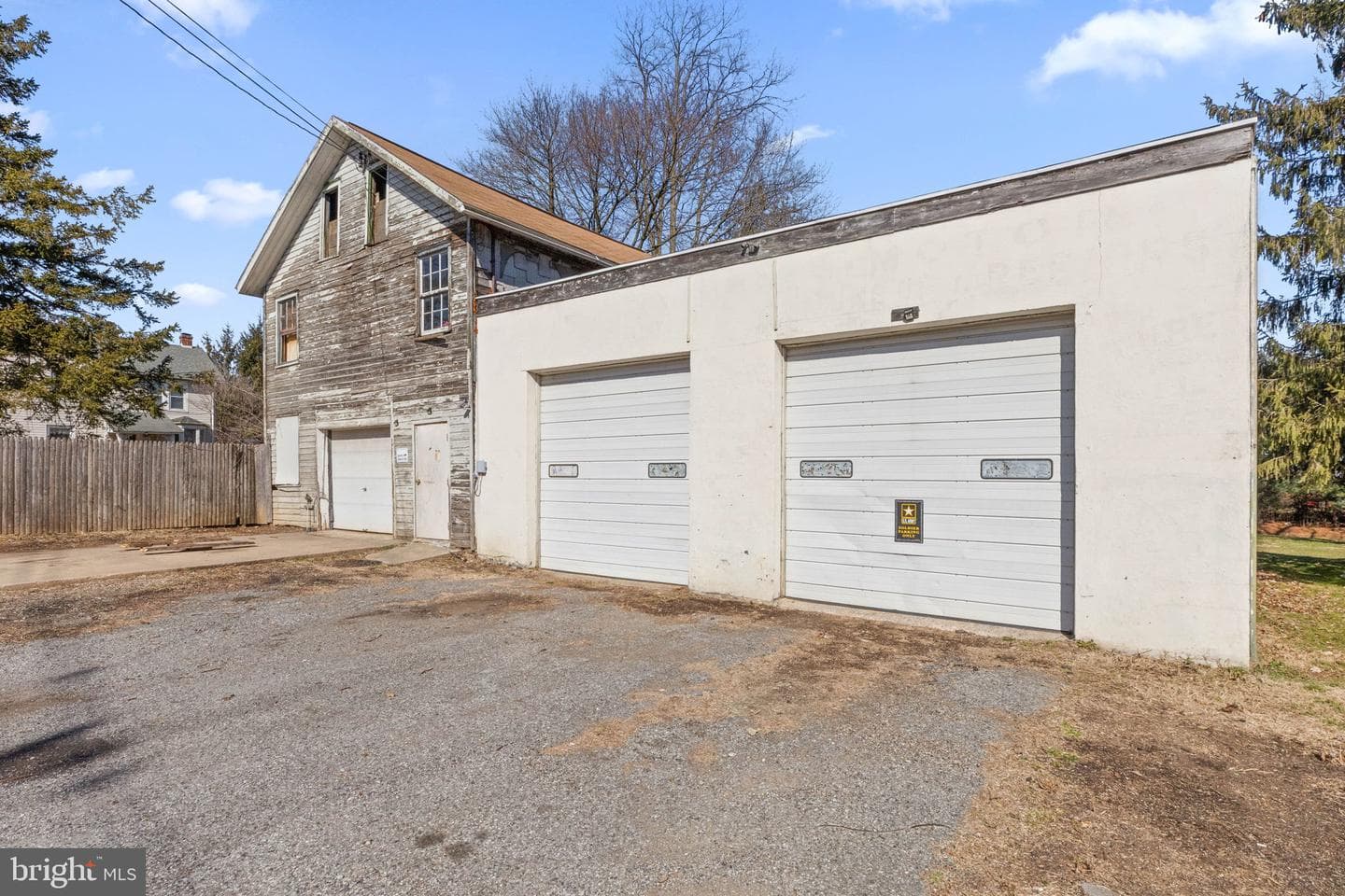 203 Cochran Street photo 6