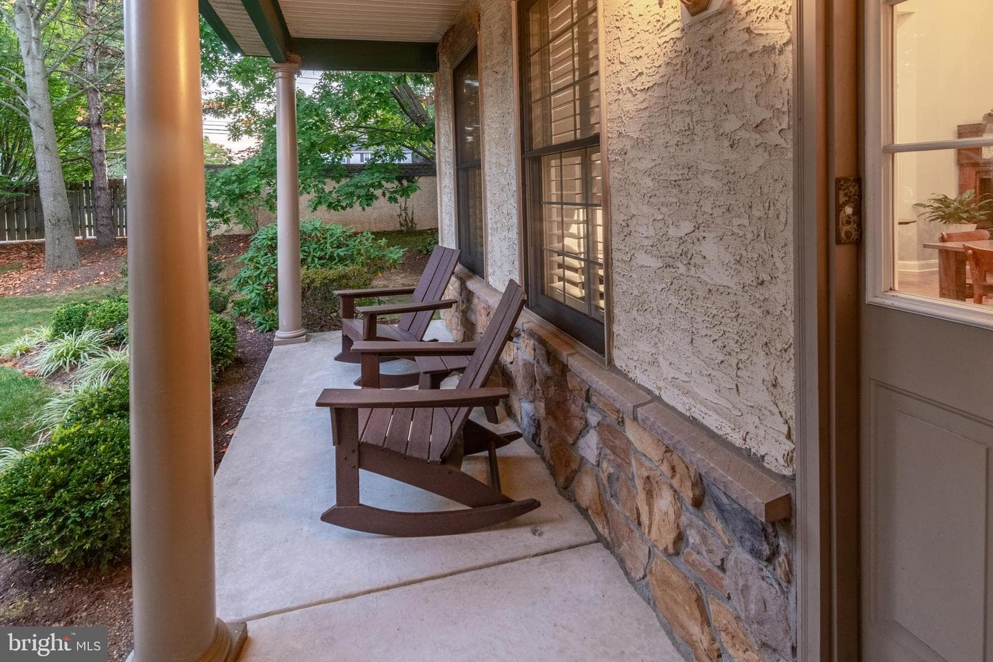 1728 Yardley Drive photo 15