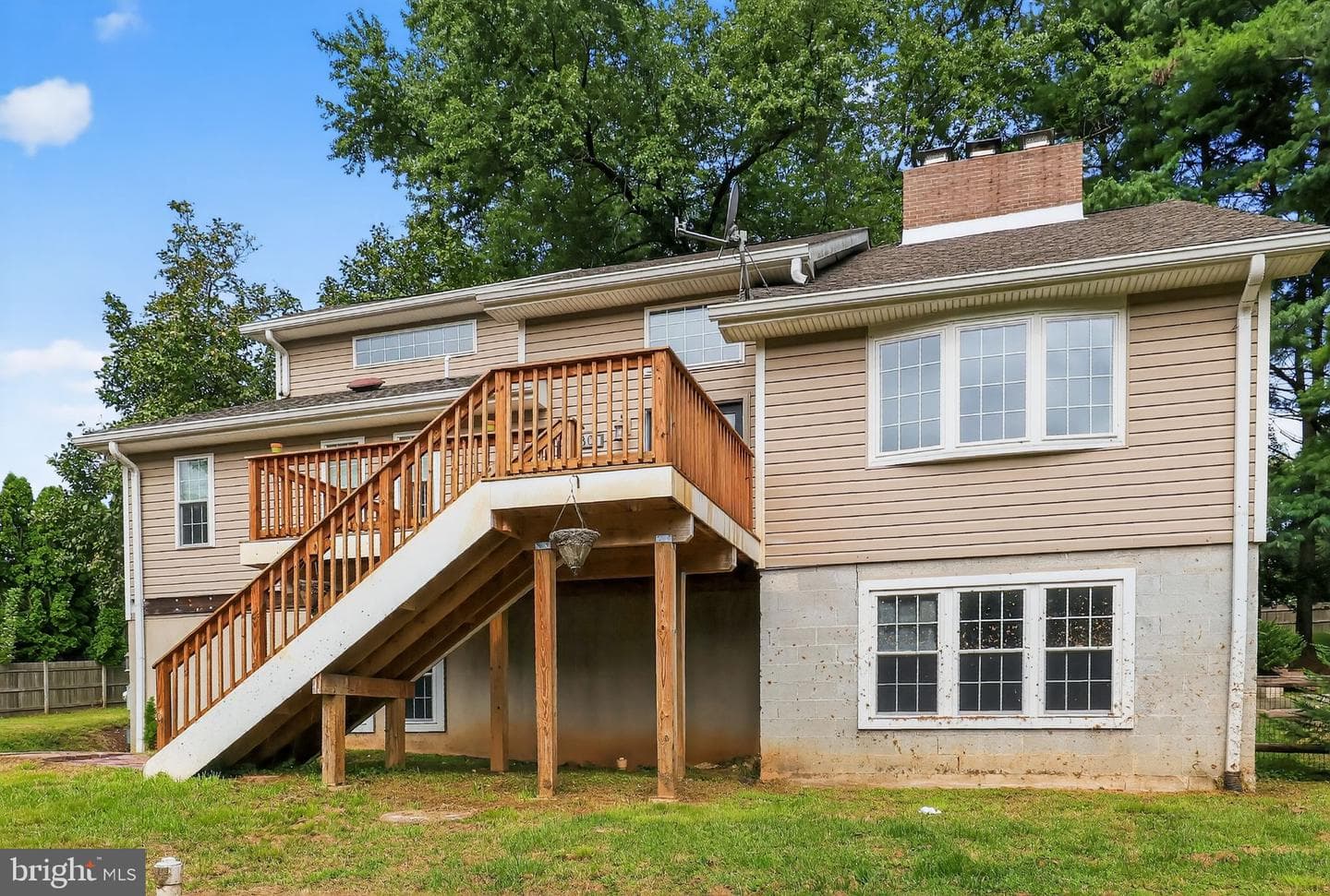 30 White Oak Road photo 3