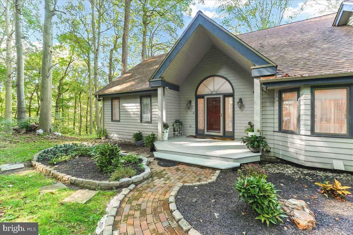 2 Briarwood Ct. photo 1