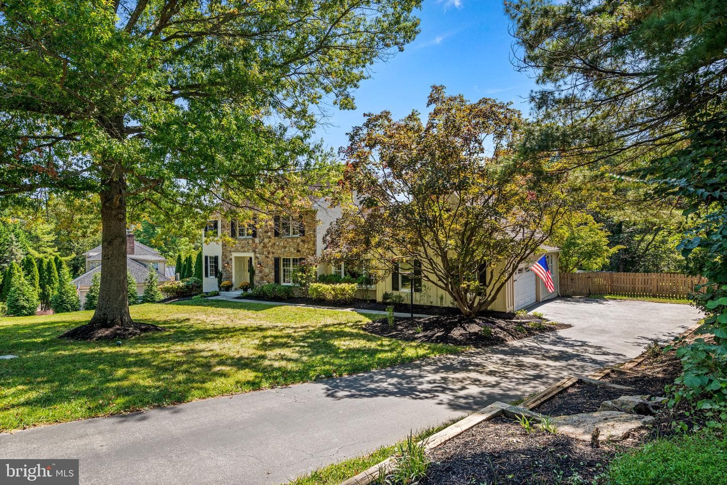 1021 Beaumont Road photo 2