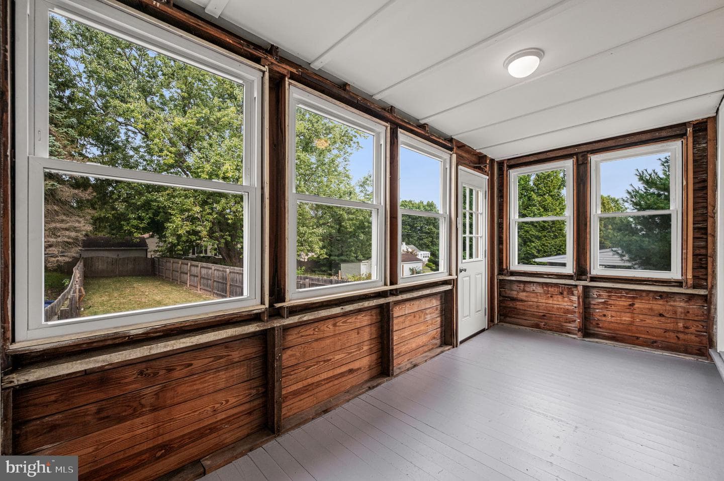 205 Washington Street photo 15