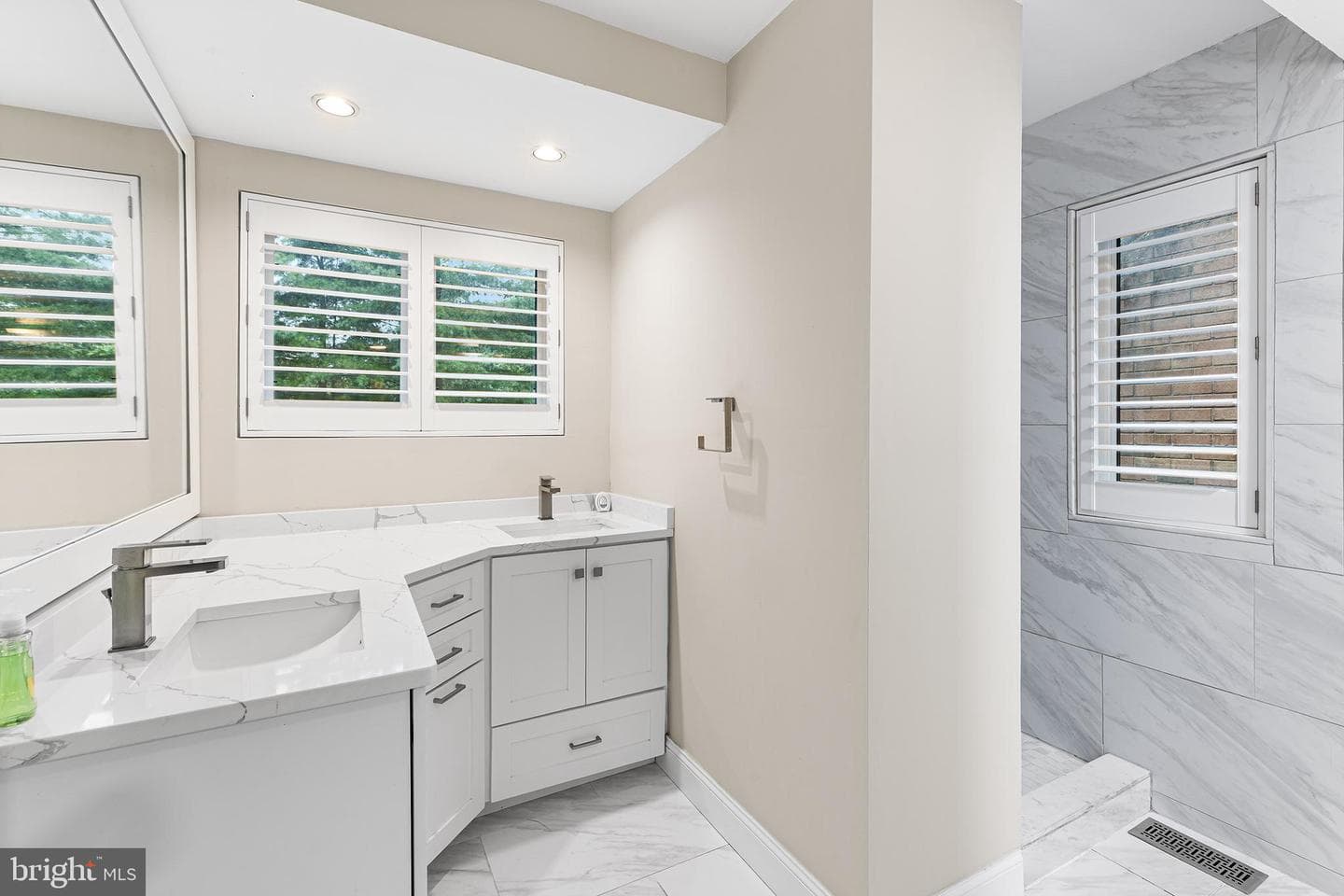 19 Painters Lane photo 18