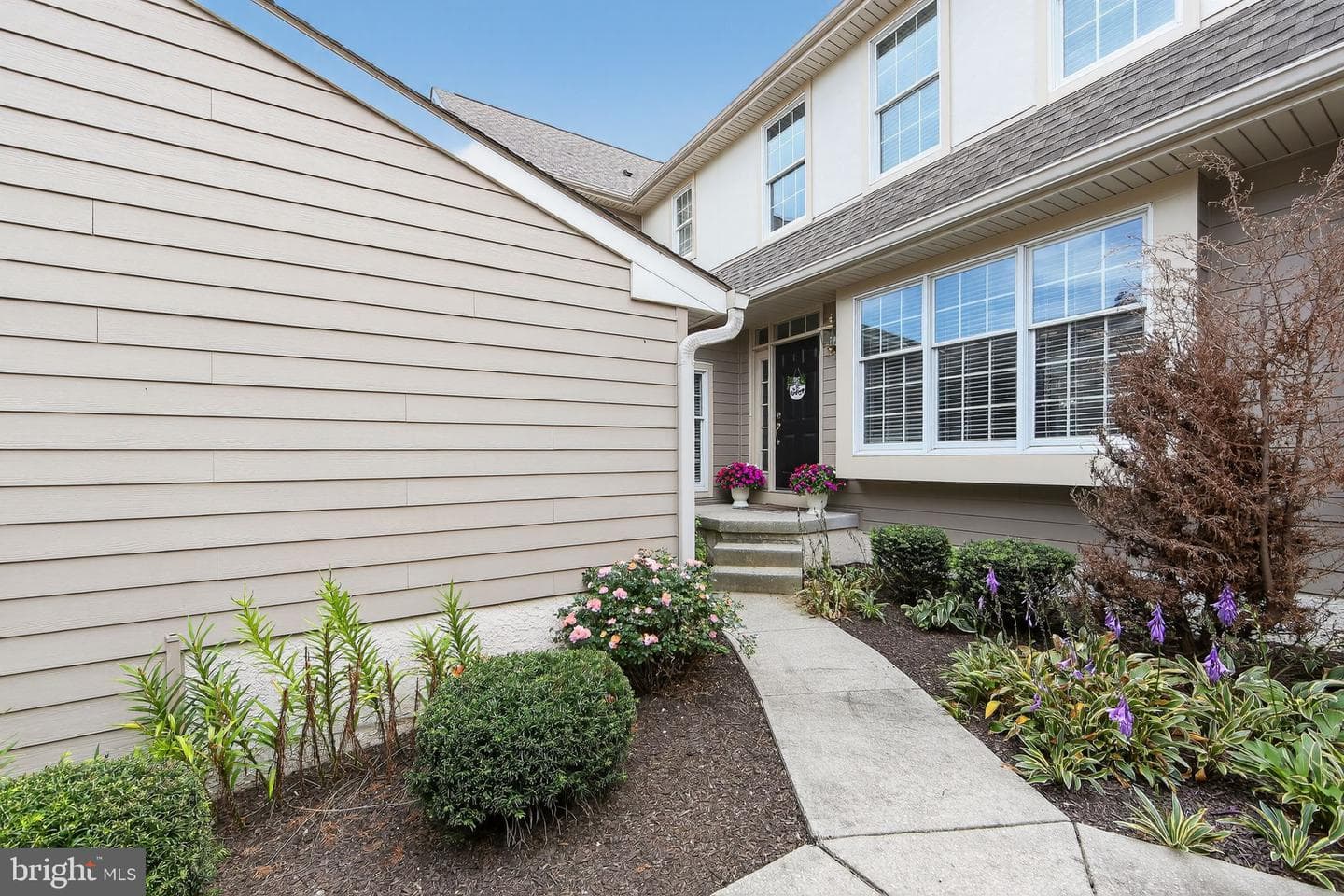 436 Homestead Drive photo 2