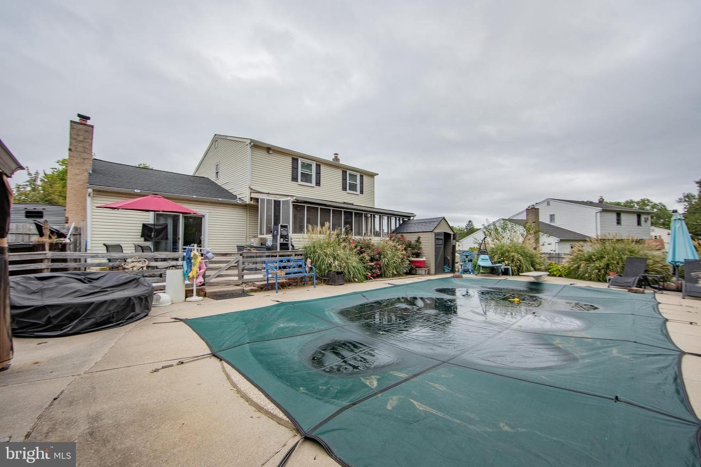 1375 Angela Drive photo 37