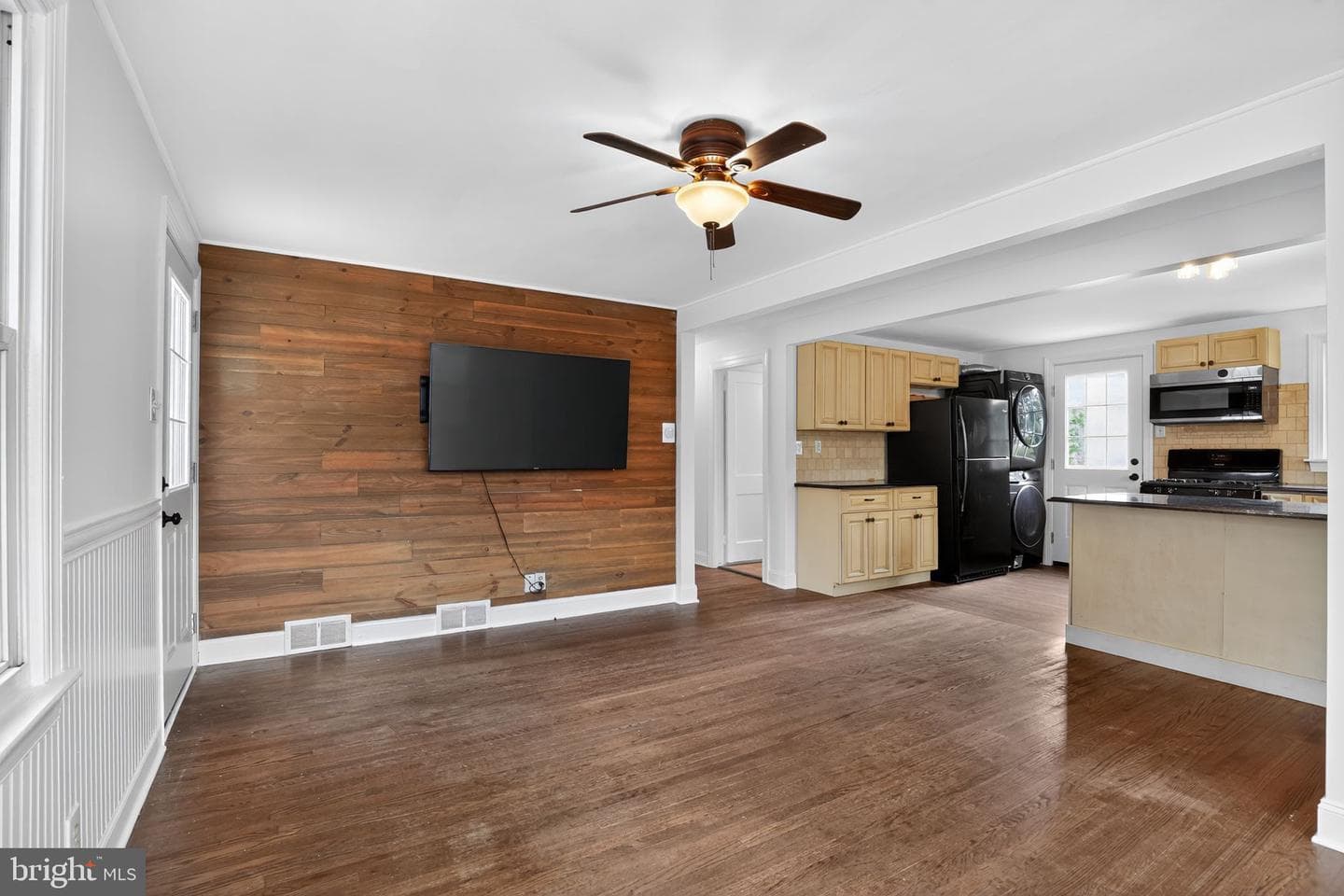 415 Virginia Avenue photo 7