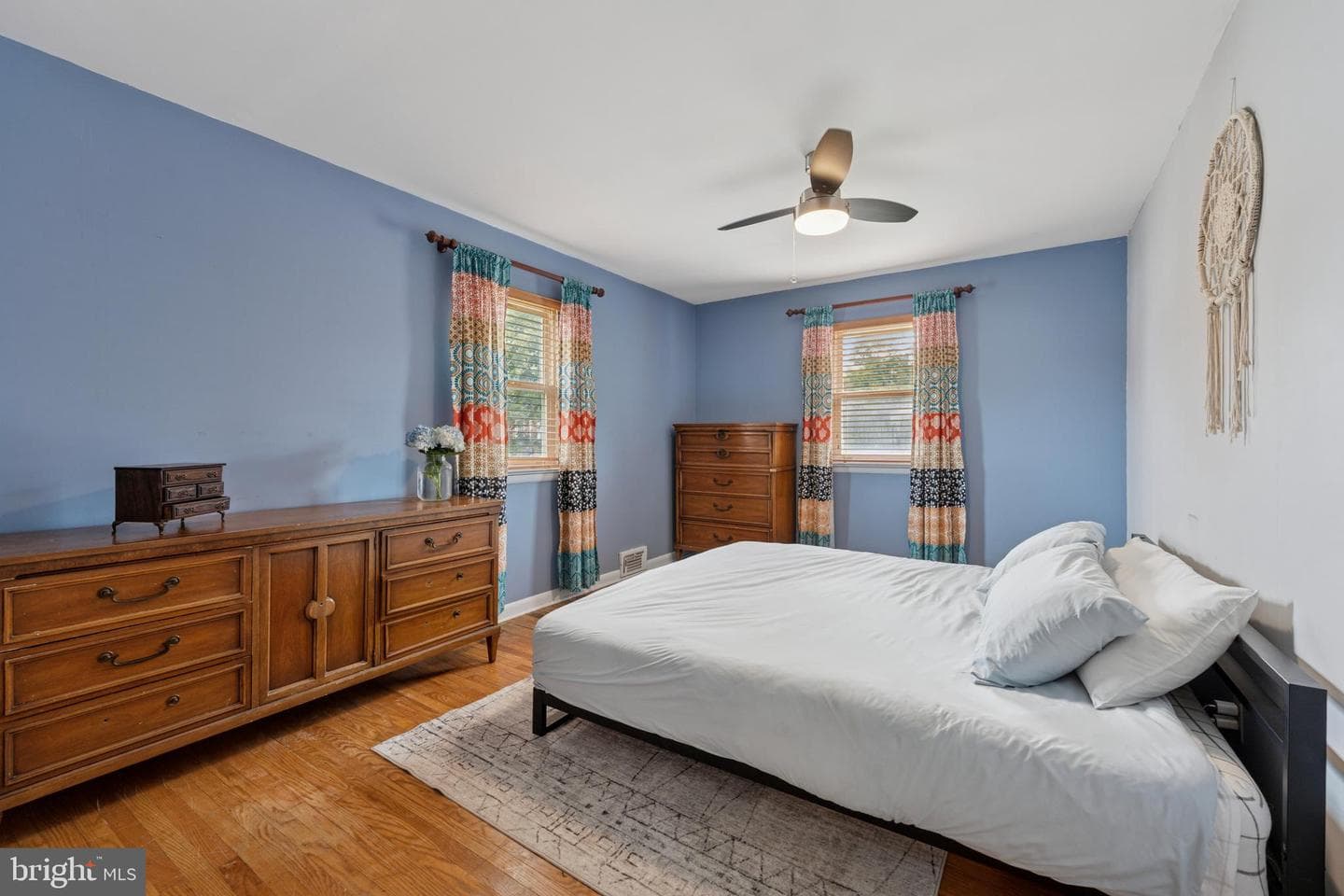 52 Aiken Avenue photo 13