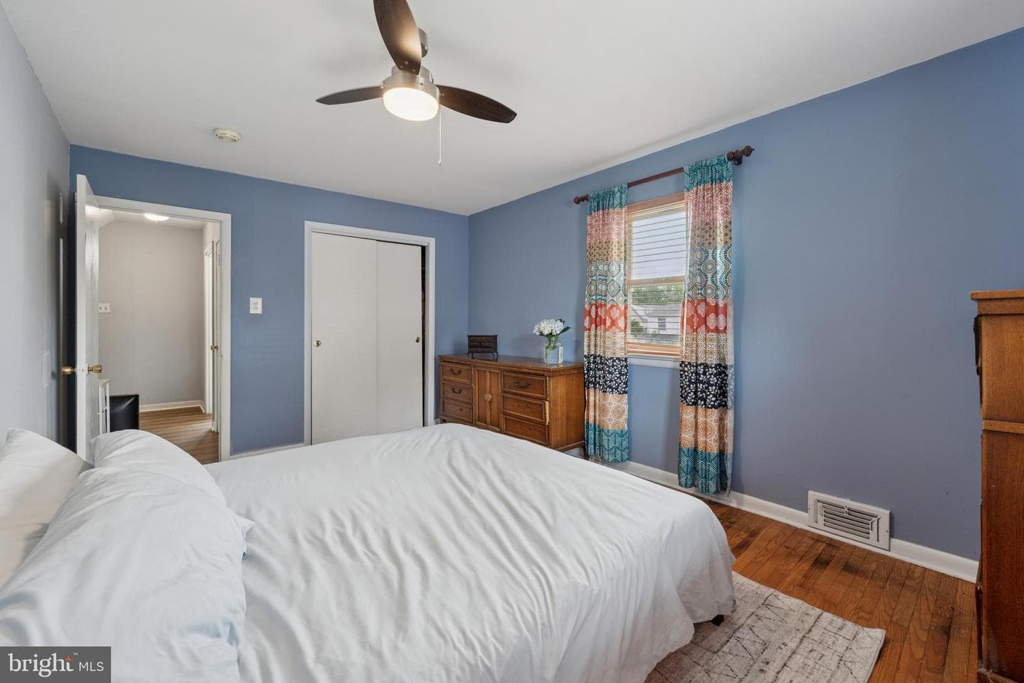 52 Aiken Avenue photo 14