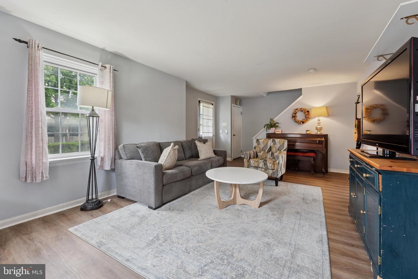 52 Aiken Avenue photo 3