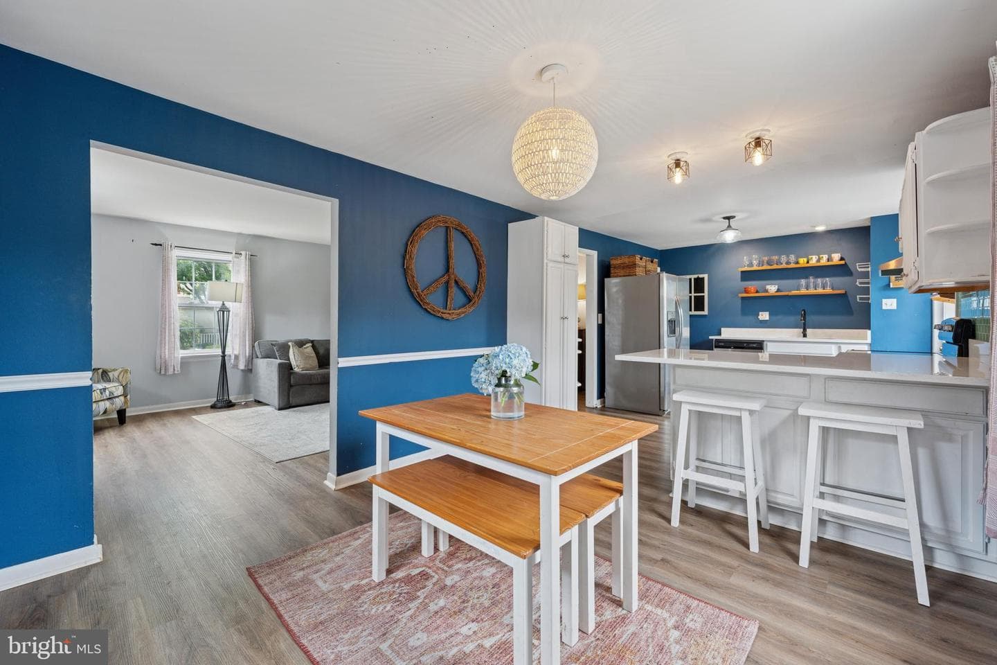 52 Aiken Avenue photo 9