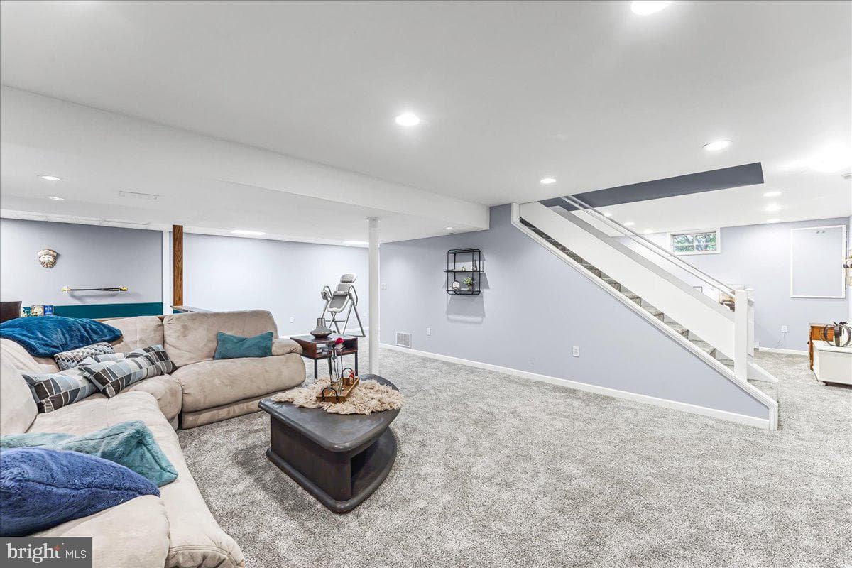 1154 Bateman Drive photo 30