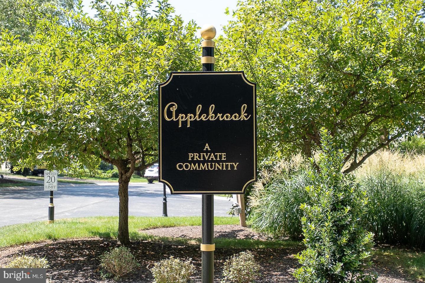 337 Applebrook Drive photo 90