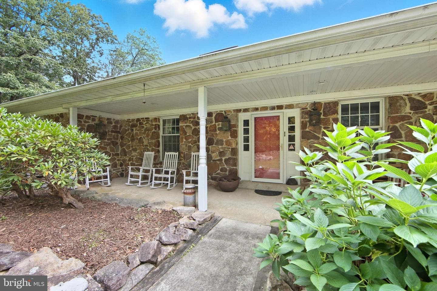 156 Grove Road photo 2