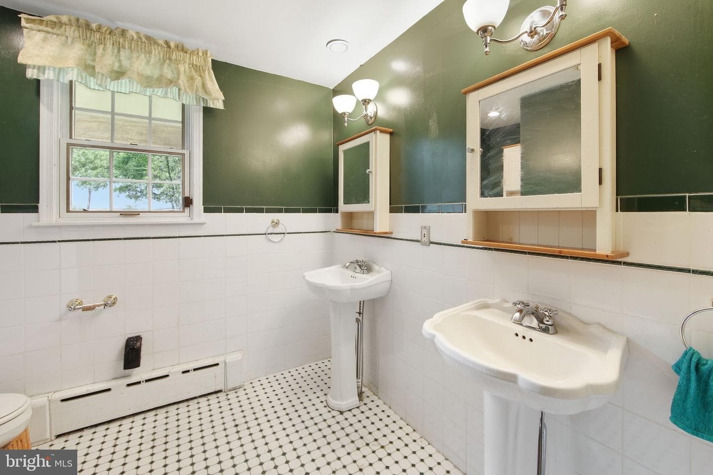 156 Grove Road photo 23