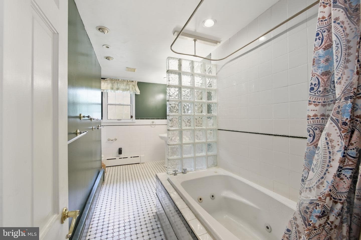 156 Grove Road photo 25