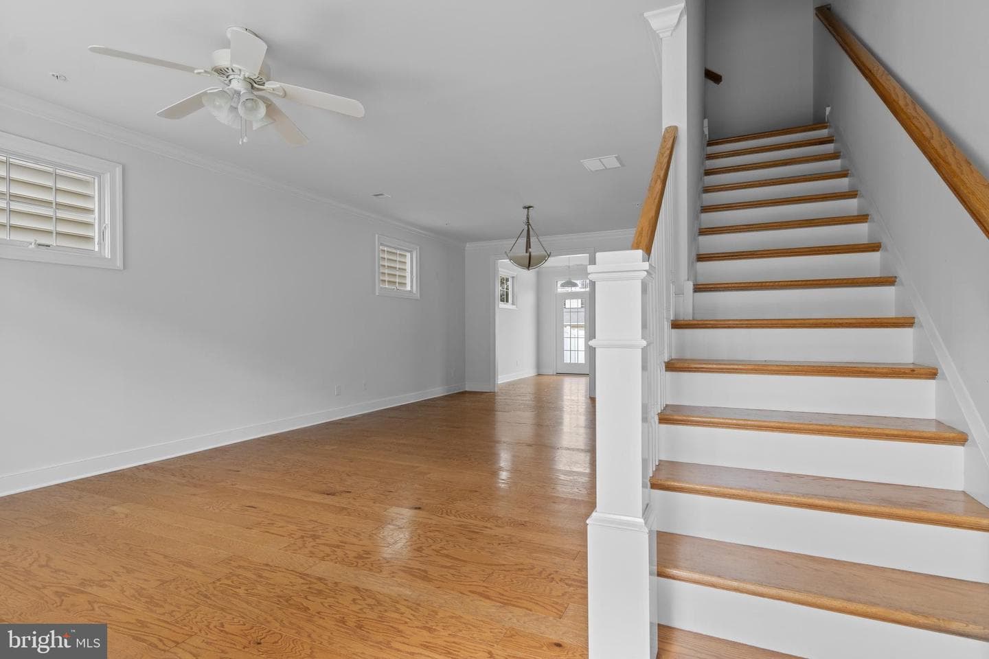 631 W Magnolia Court photo 22