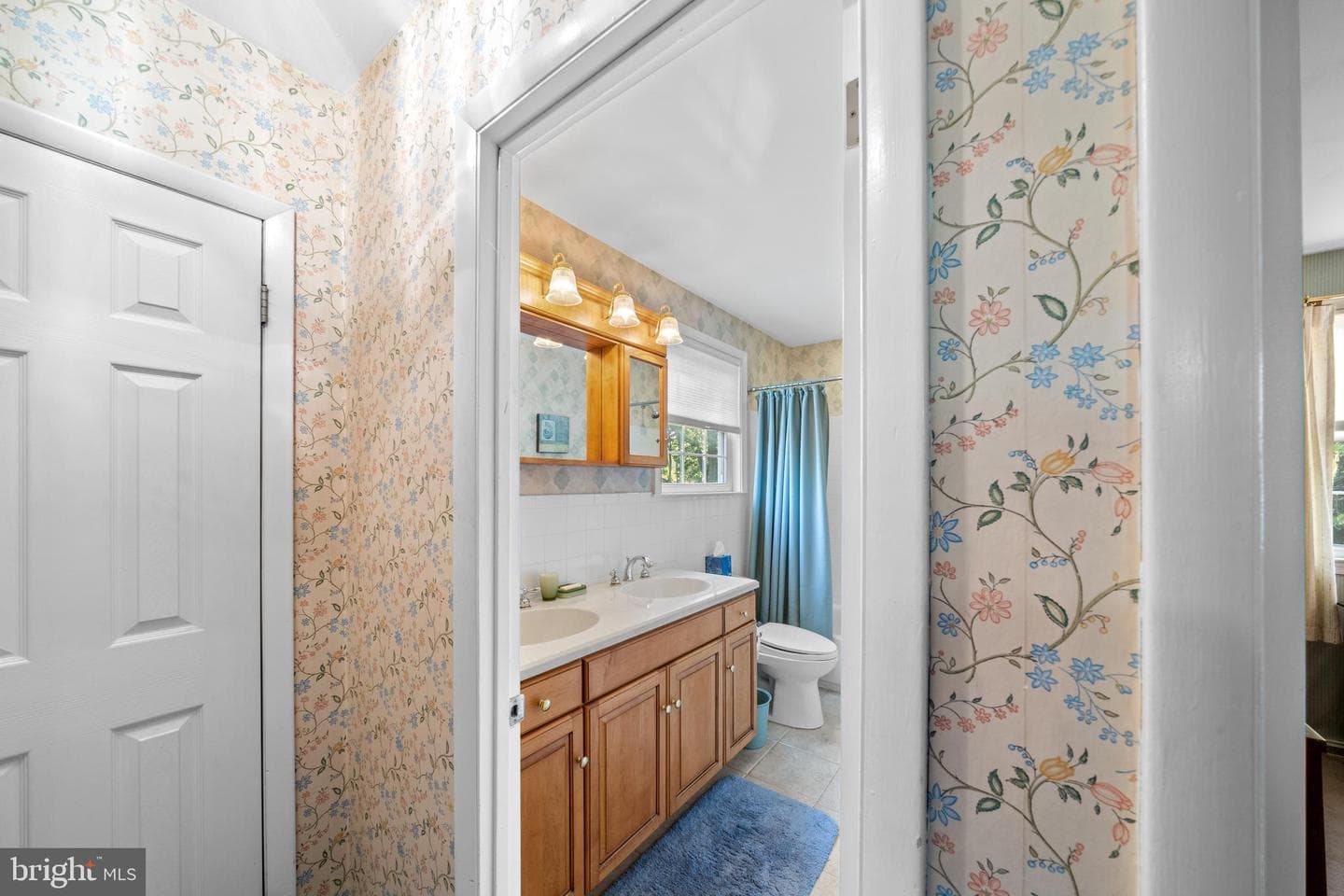 214 Louis Drive photo 35