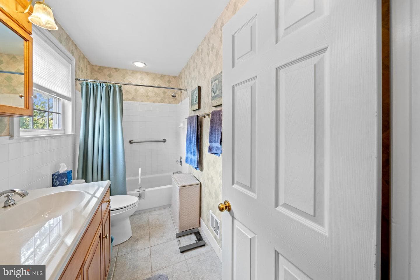 214 Louis Drive photo 36
