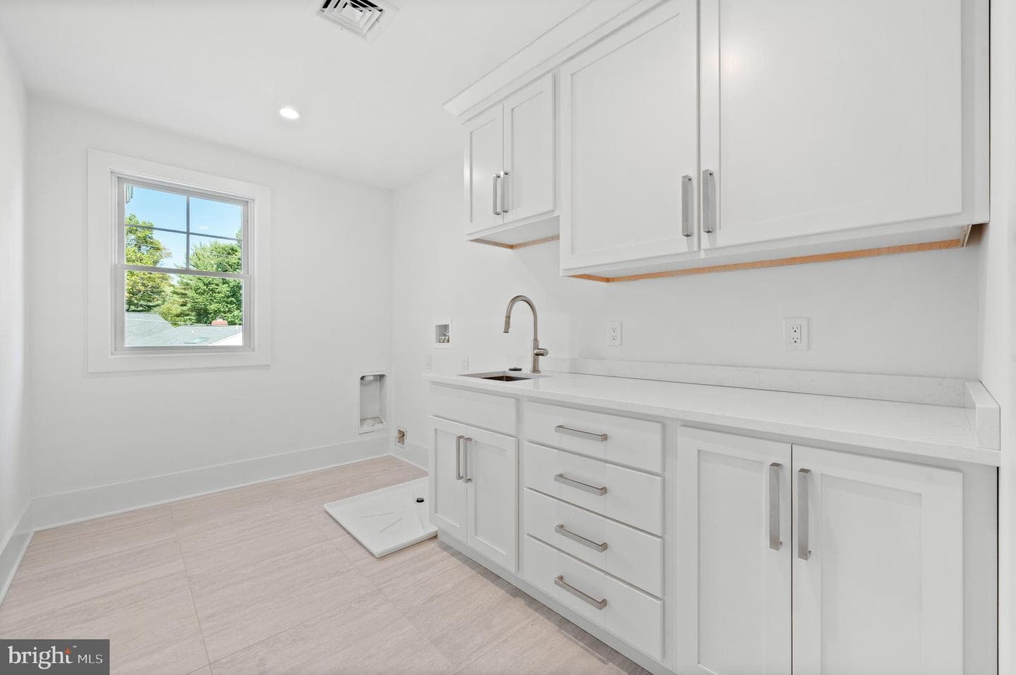 477 Black Swan Lane photo 47