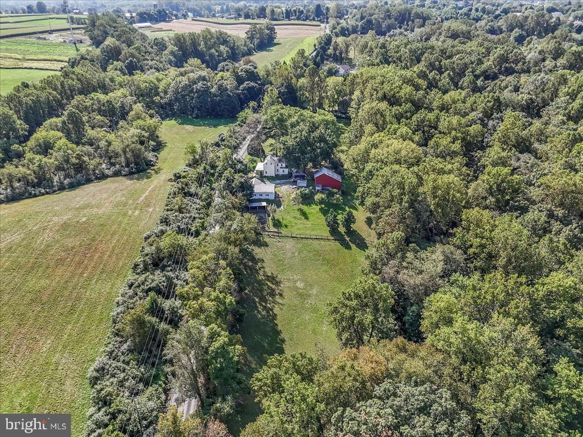 990 Chesterville Road photo 41