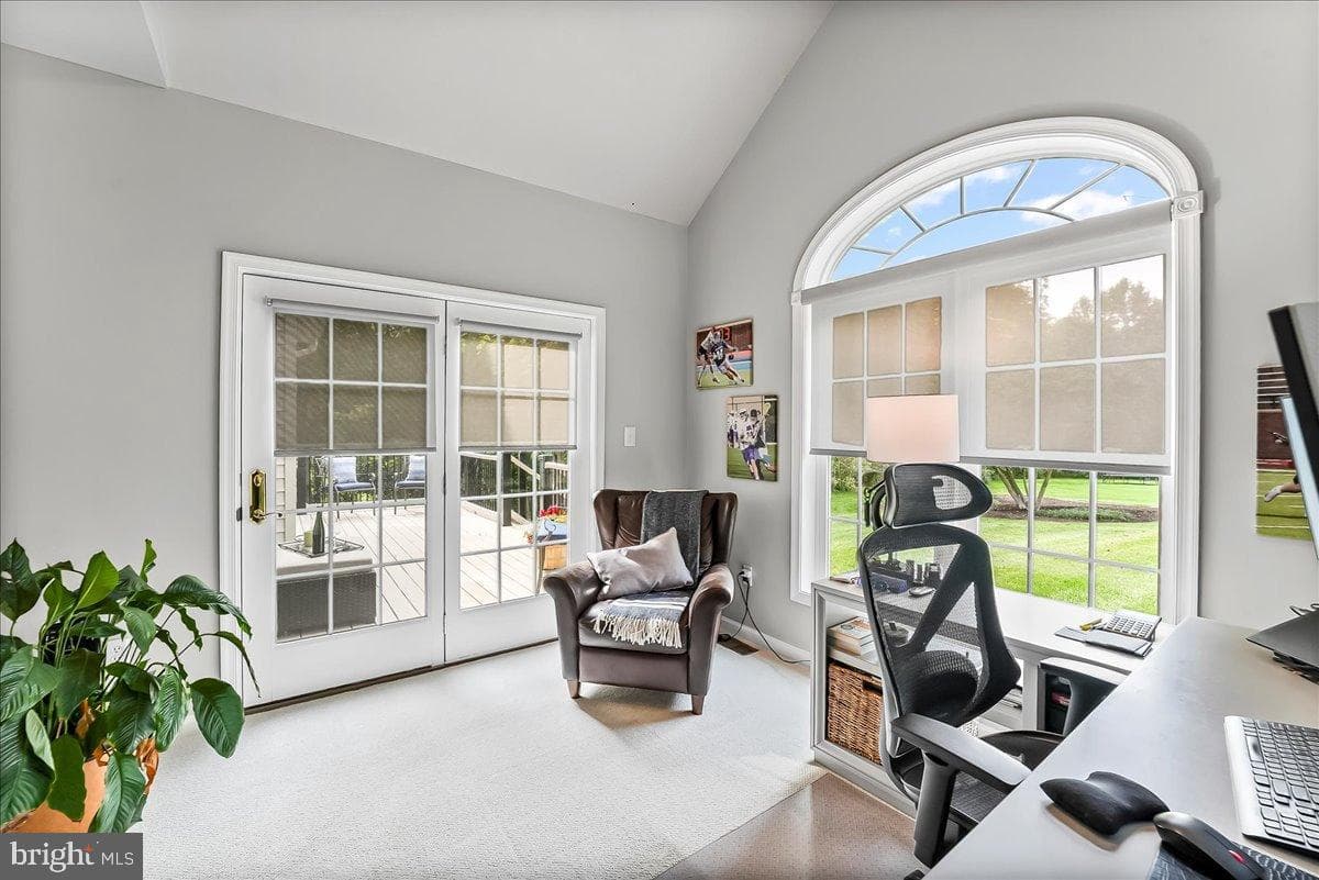 602 Kensington Drive photo 15