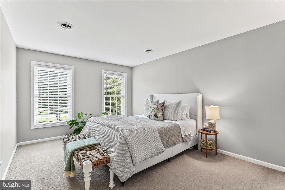 602 Kensington Drive photo 24