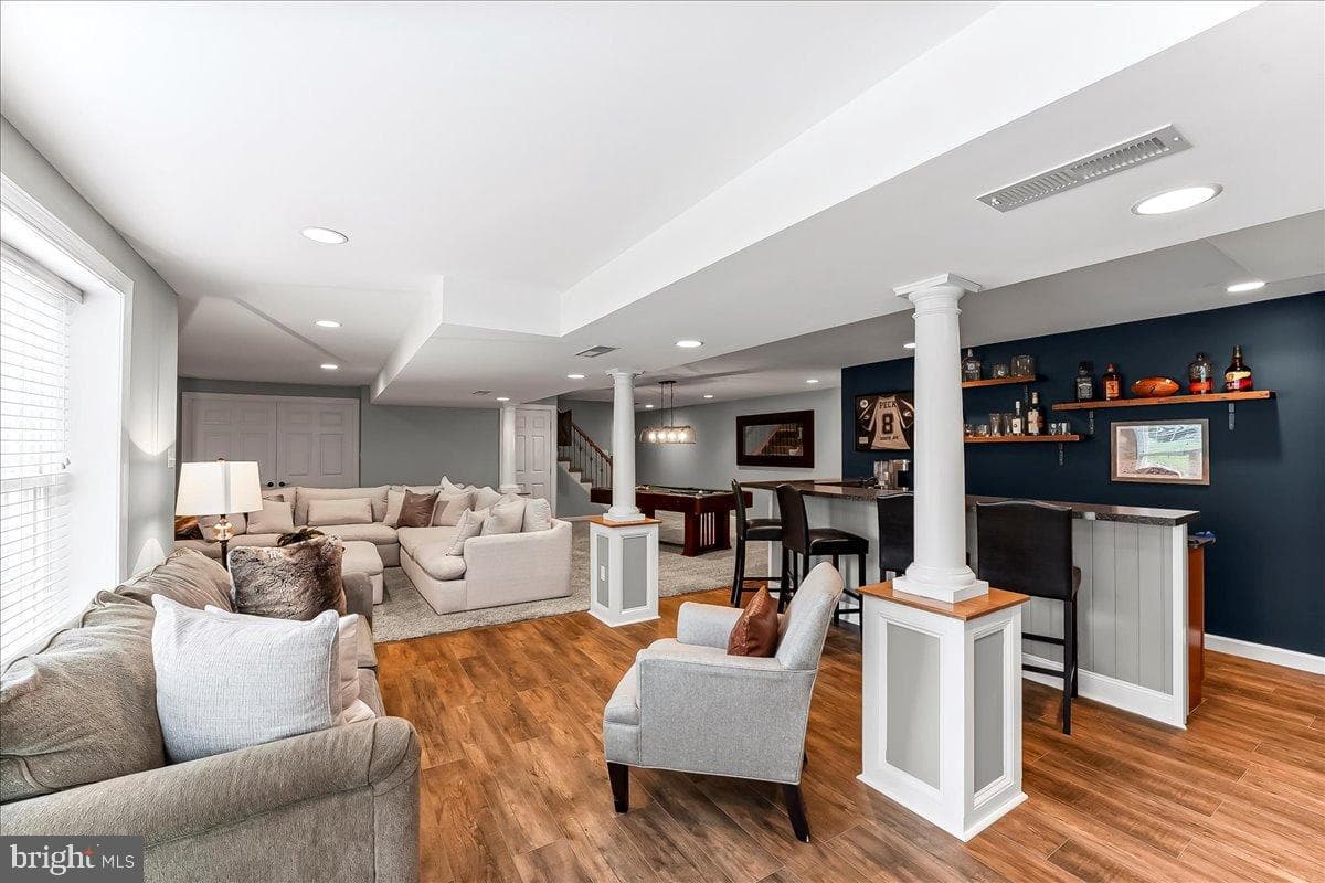 602 Kensington Drive photo 29