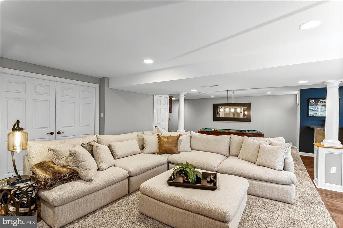 602 Kensington Drive photo 30