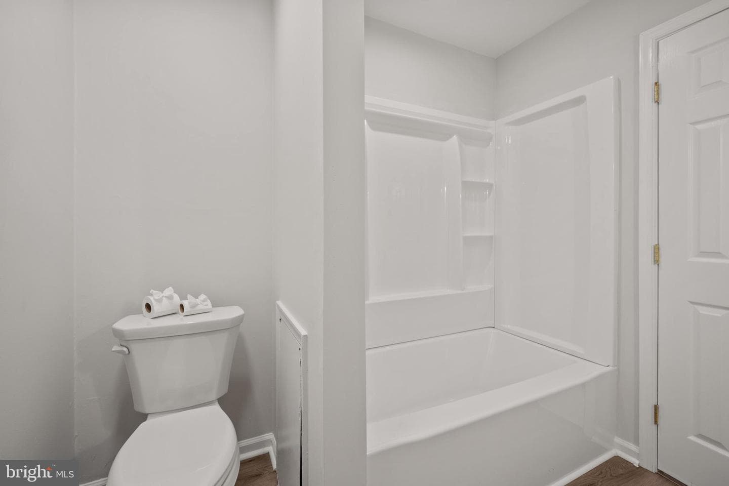 415 E Anglesey Terrace #415 photo 17
