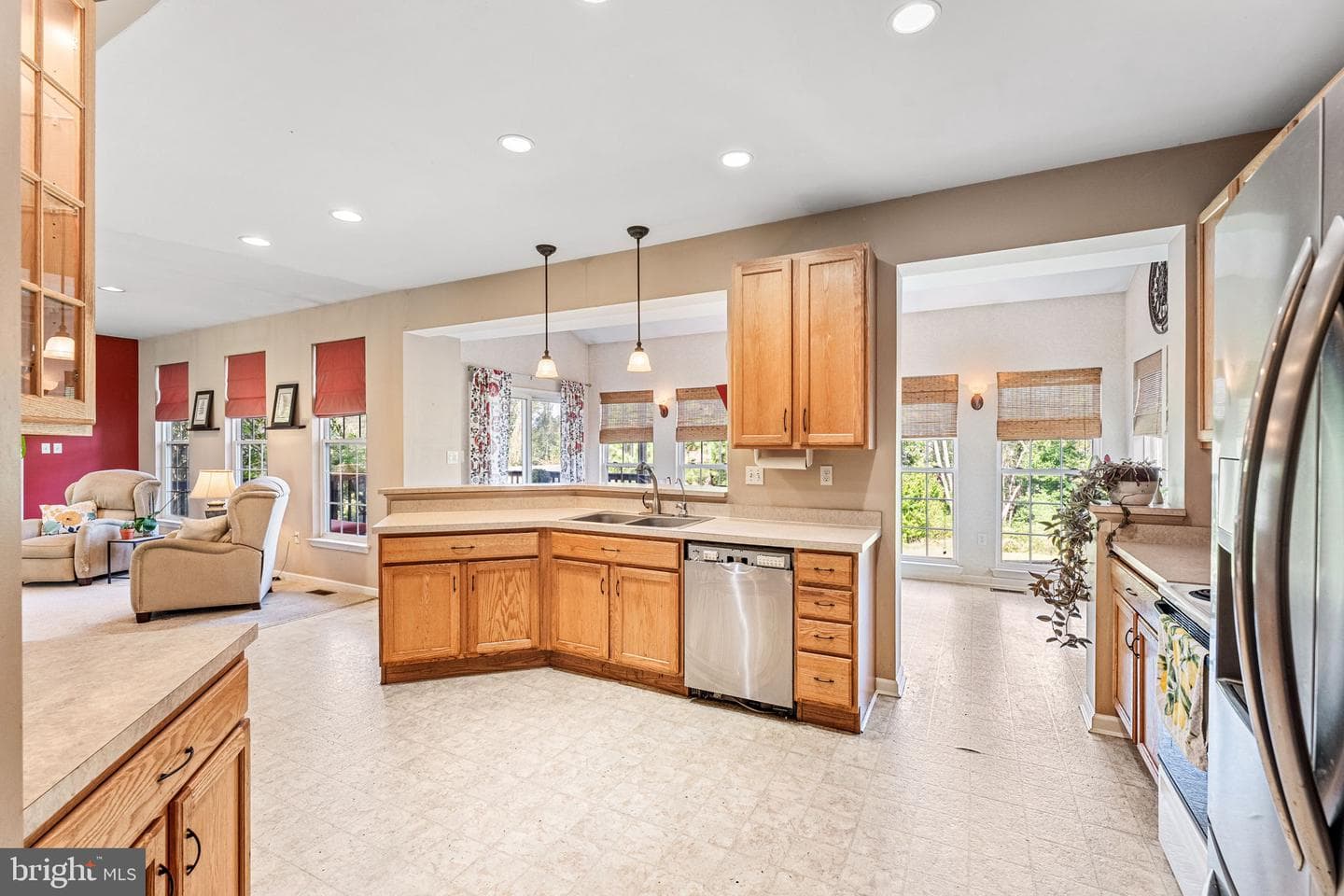 24 Caversham Drive photo 11
