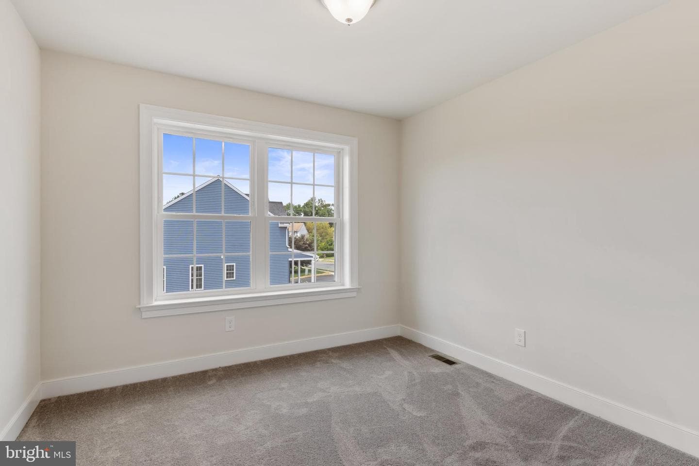 110101810 Beaumont Drive photo 25