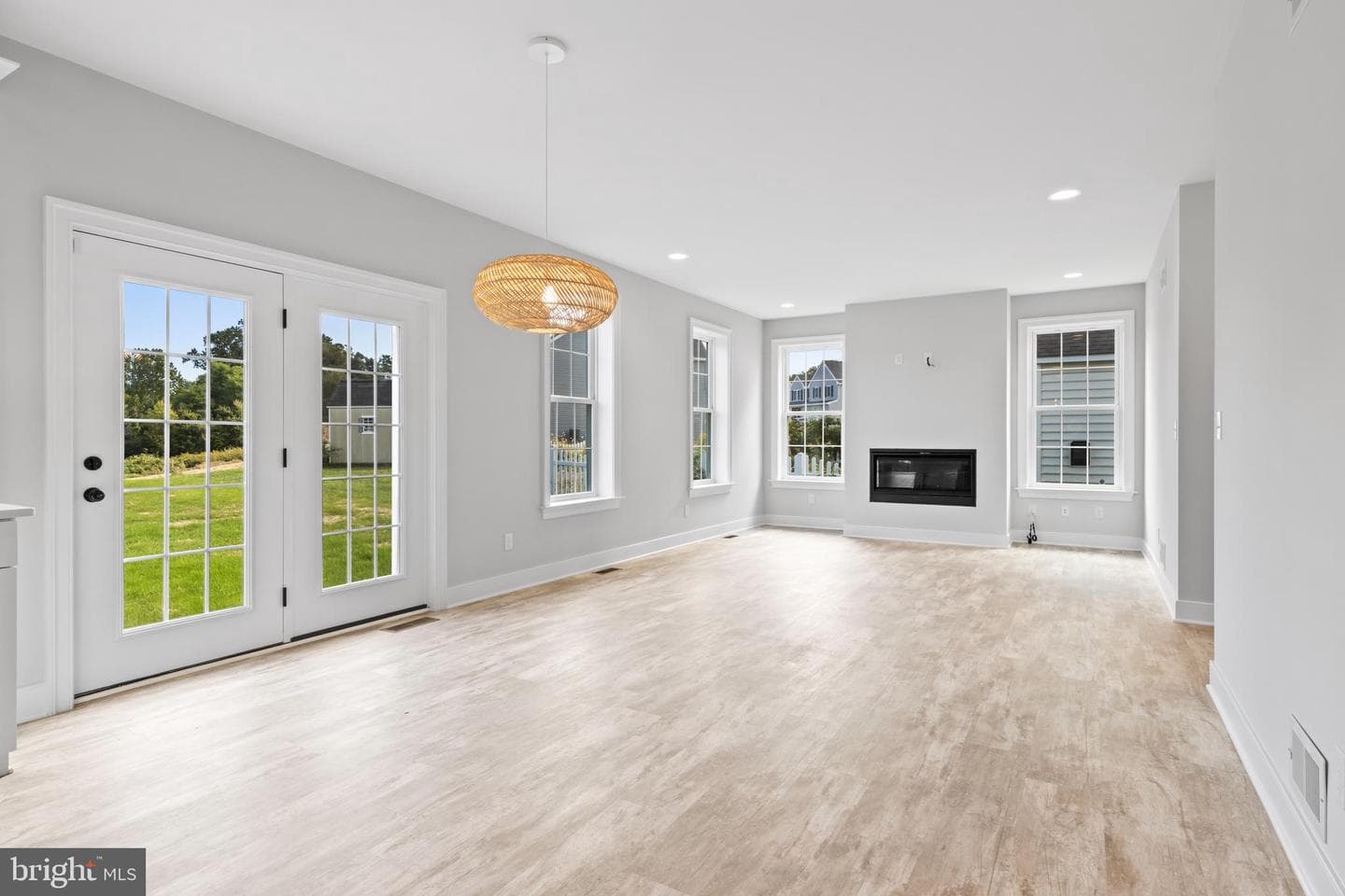 11011010 Trinity Drive photo 15