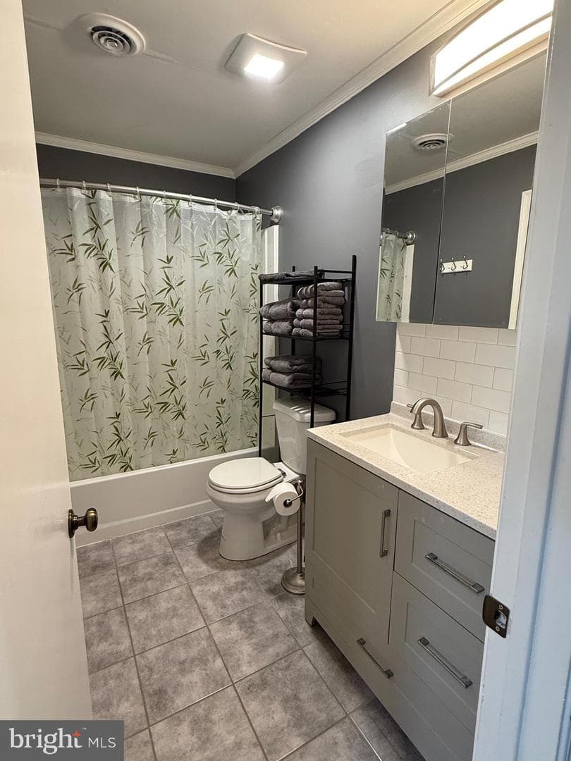 14 Frederick Road photo 29