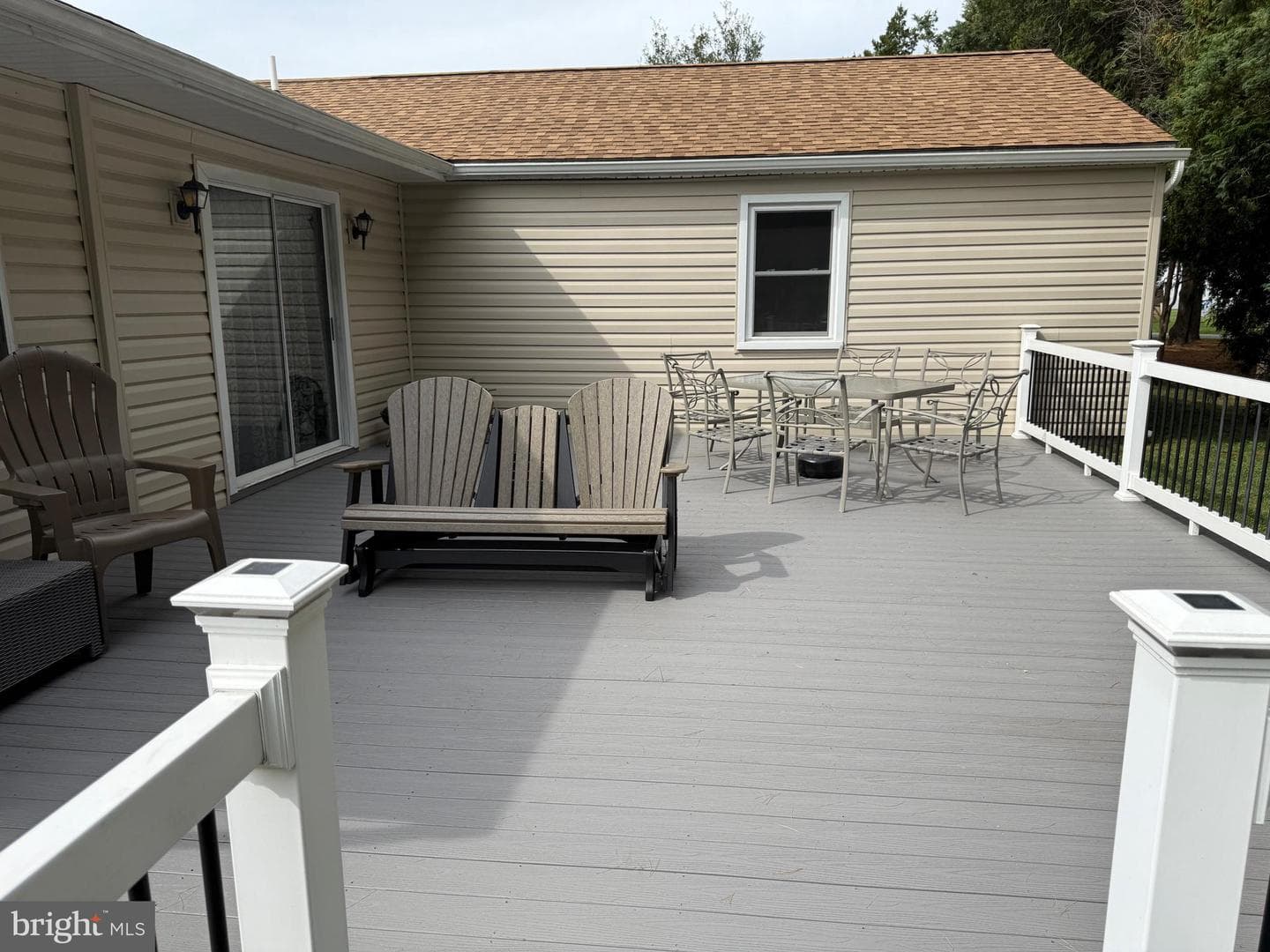 14 Frederick Road photo 32