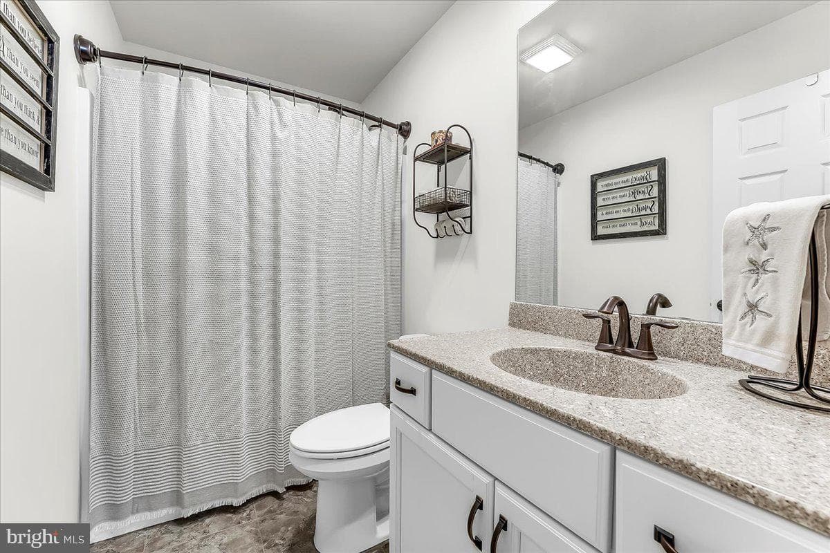 219 Honeycroft Boulevard photo 24