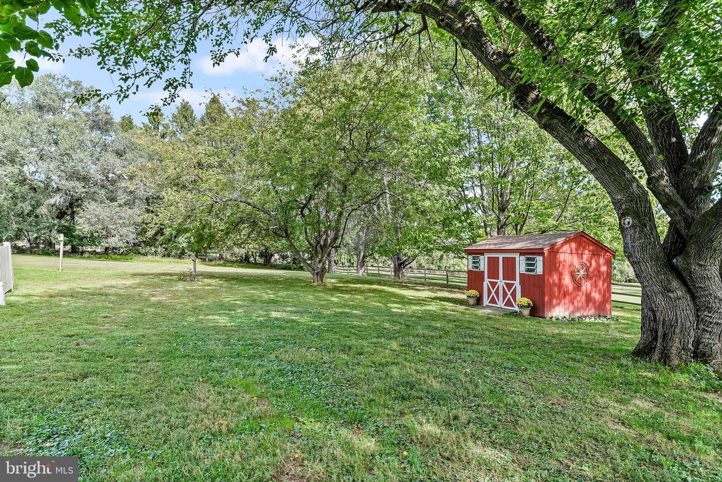 105 Helm Way photo 68