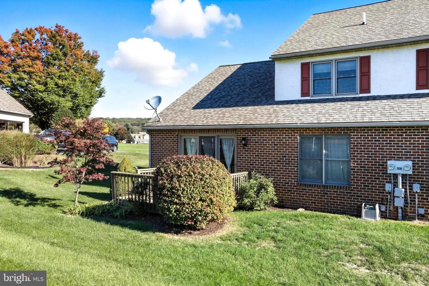 242 Steeplechase Drive photo 14