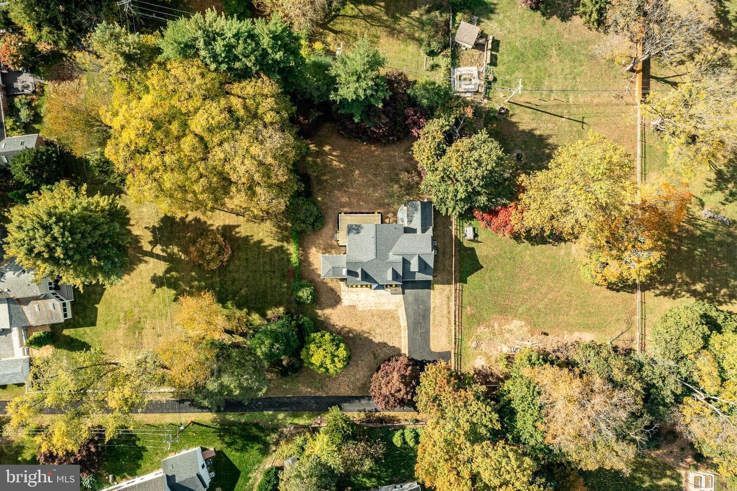 904 Sylvania Lane photo 4