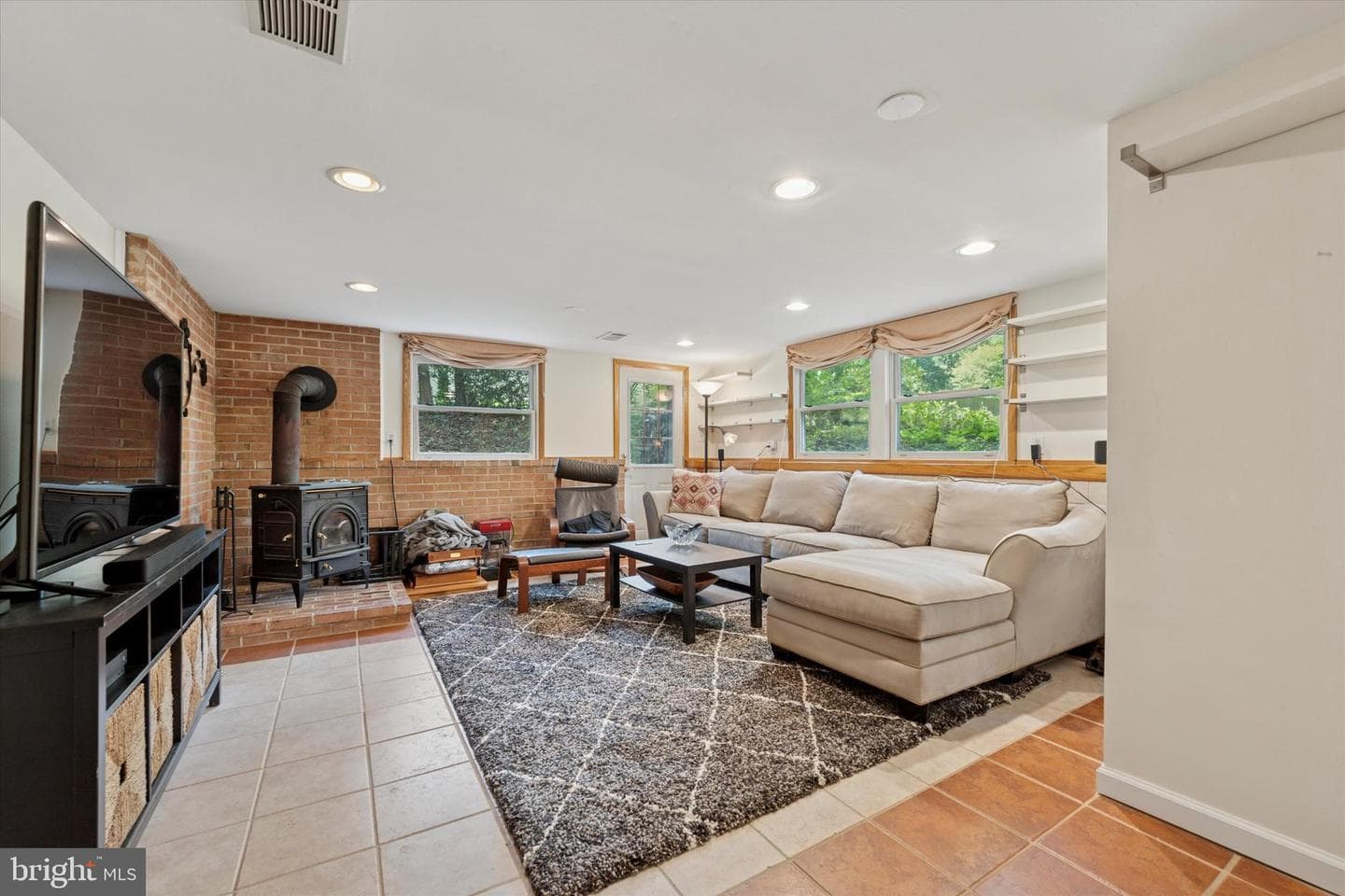 808 Berwyn Baptist Road photo 10