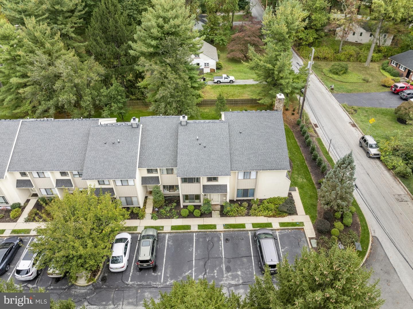 45 Landmark Drive photo 35