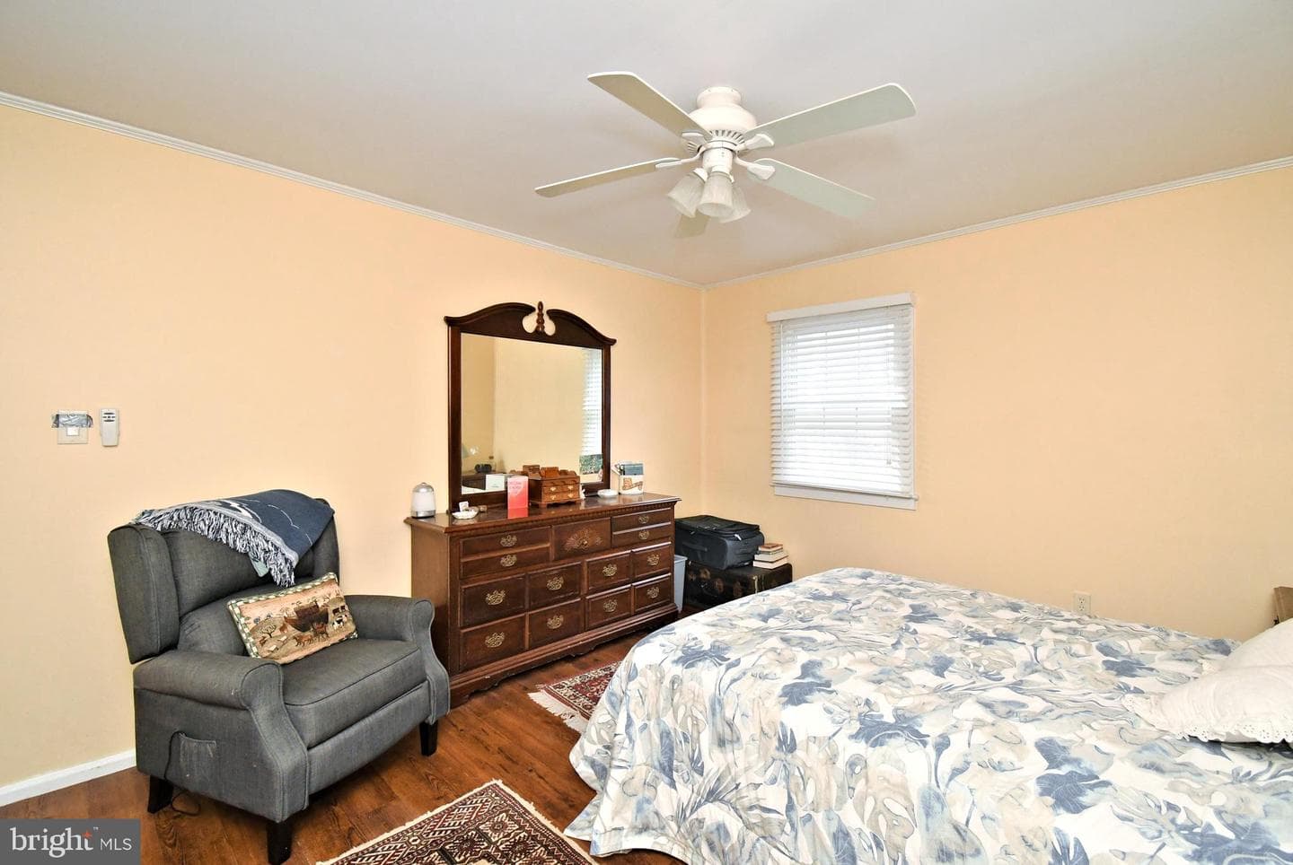 1220 Tyler Avenue photo 32